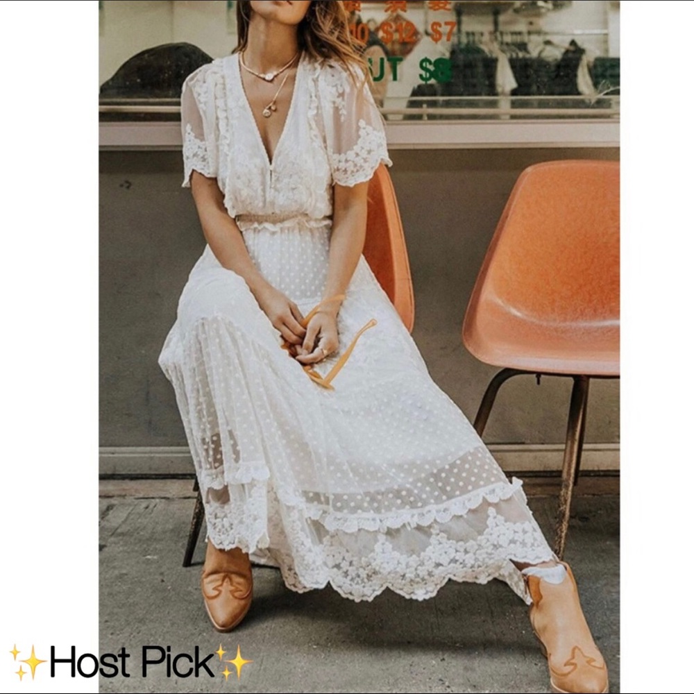 ✦🎉HP🎉NWT Boho White Embroidered Lace Maxi Dress✦ - Picture 1 of 8